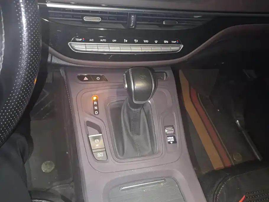GAC Motor Trumpchi M6 — миниатюра 16