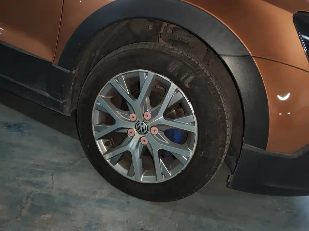 Volkswagen Polo — миниатюра 8