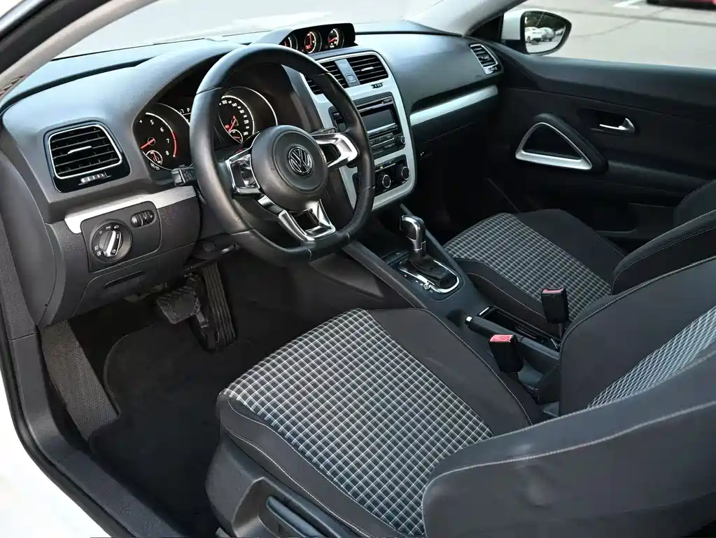 Volkswagen Scirocco — миниатюра 15