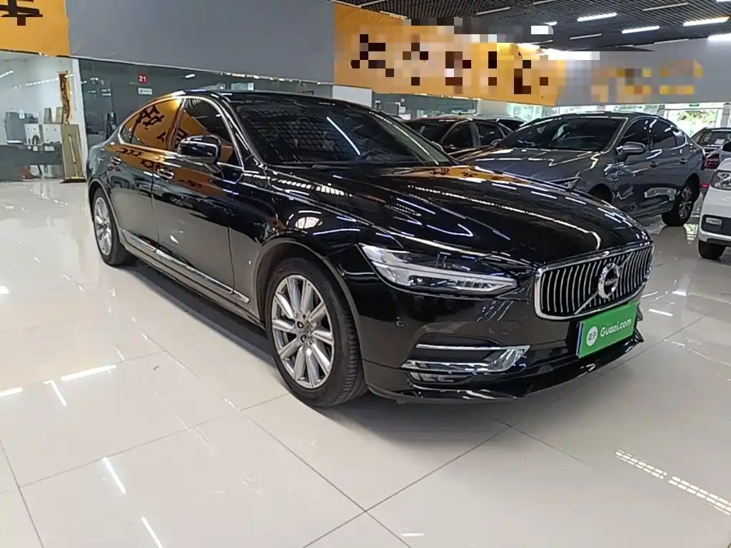 Volvo S90 — миниатюра 4