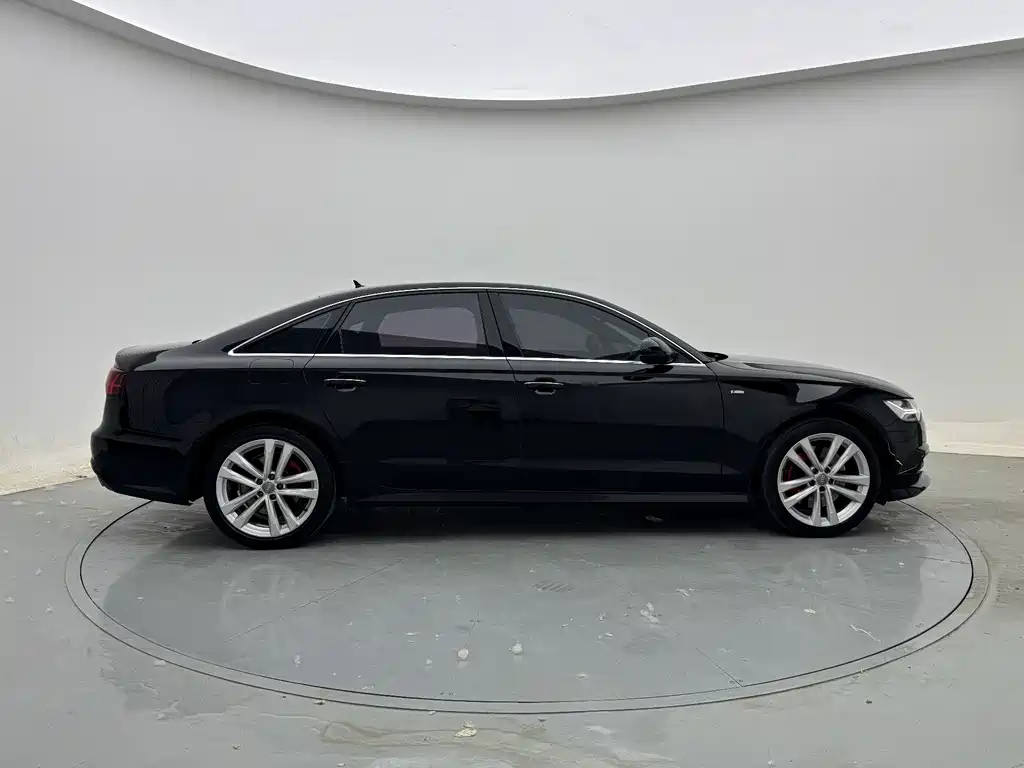 Audi A6L 2018 30 45 TFSI quattro Sport