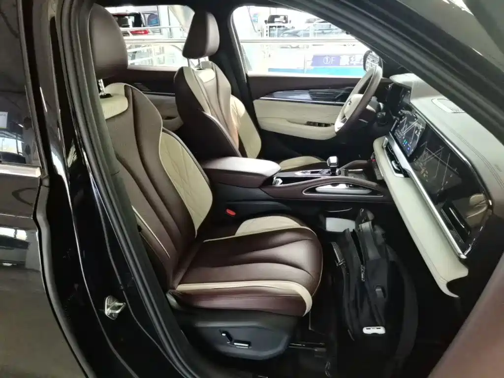 Geely Xingyue L — миниатюра 25