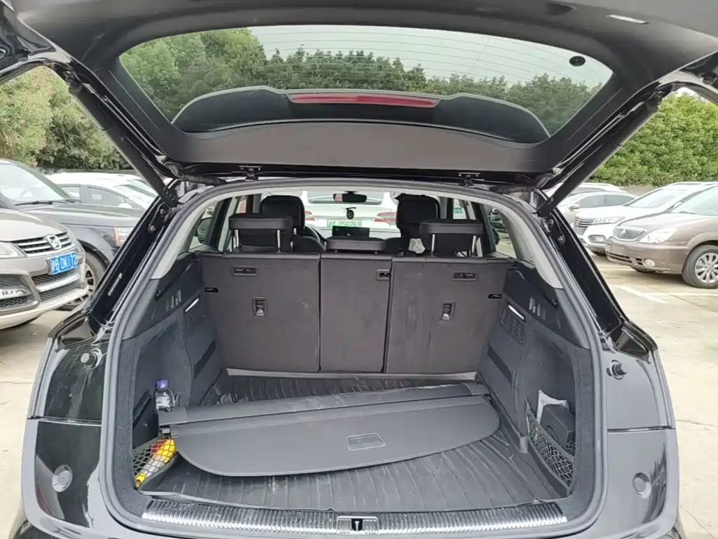 Audi Q5L — миниатюра 19