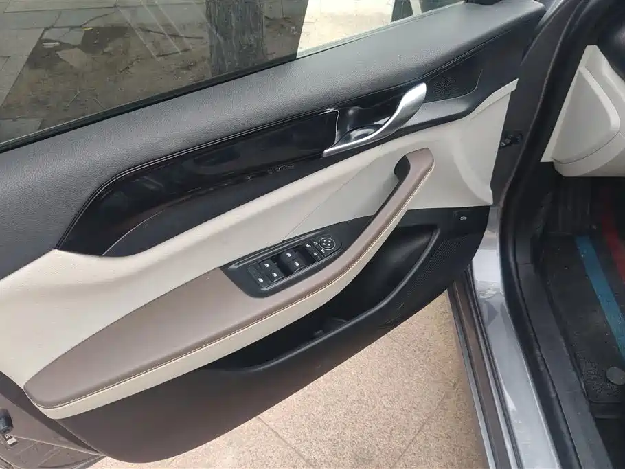 BYD Qin Plus PLUS 2024 DM-i 55KM