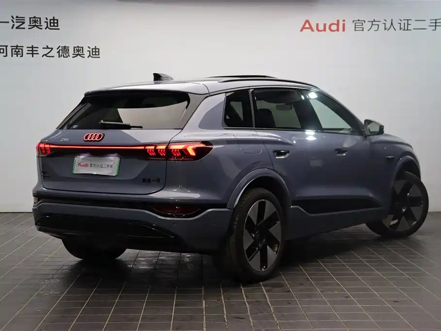 Audi Q6L e-tron