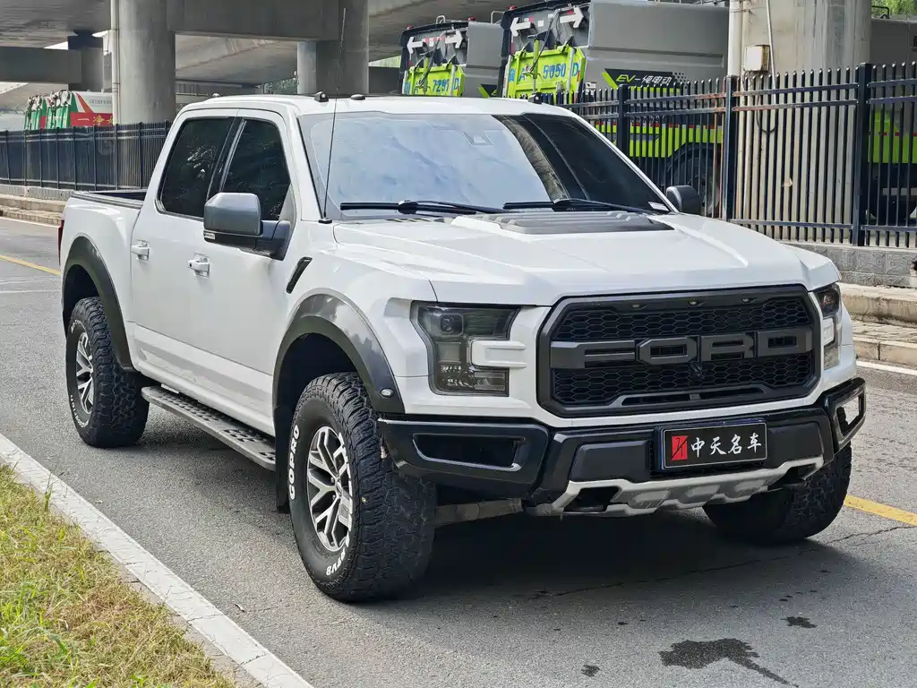 FORD F 150 RAPTOR