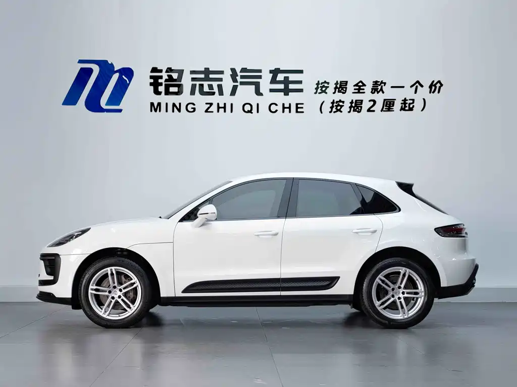 Porsche Macan — миниатюра 5