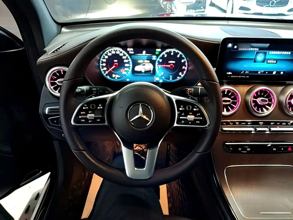 Mercedes-Benz GLC — миниатюра 11