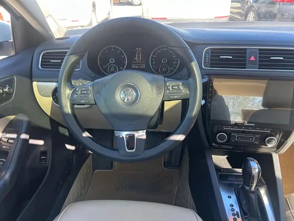 Volkswagen Sagitar — миниатюра 10