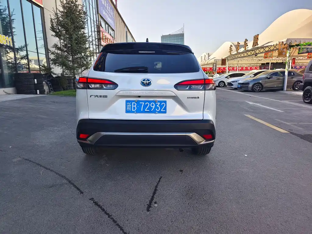 Toyota Frontlander — миниатюра 5