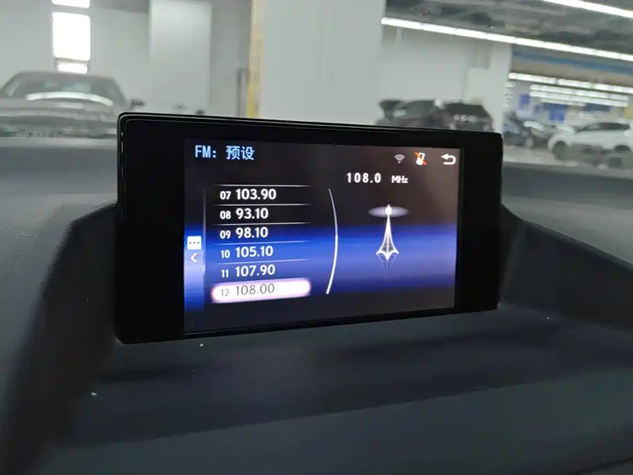 Lexus CT — миниатюра 13