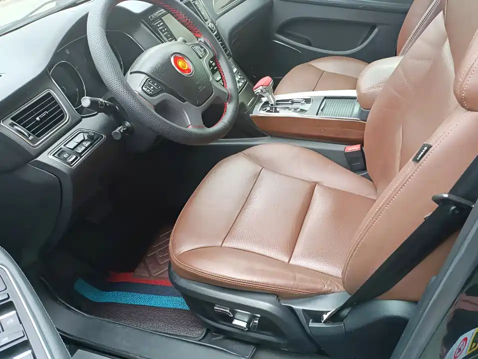 Hongqi Hongqi H7 — миниатюра 18