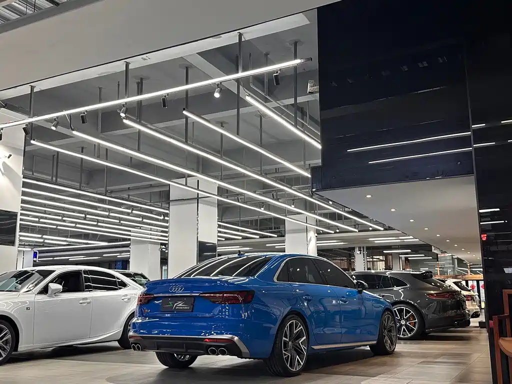 Audi S4 — миниатюра 18