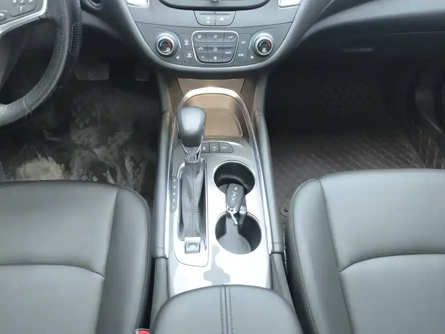 Chevrolet Malibu XL — миниатюра 16