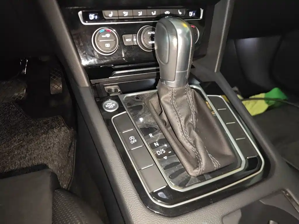 Volkswagen Magotan — миниатюра 14