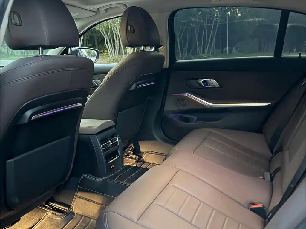 BMW 3 Series — миниатюра 5