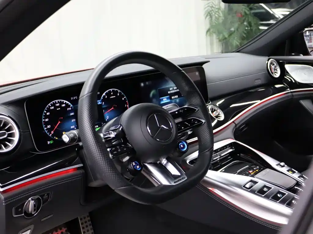 Mercedes-Benz AMG GT — миниатюра 9