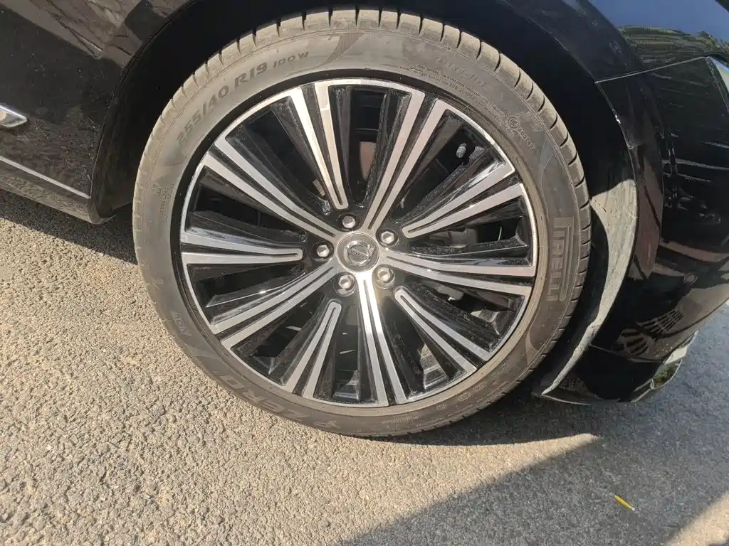 Volvo S90 — миниатюра 24
