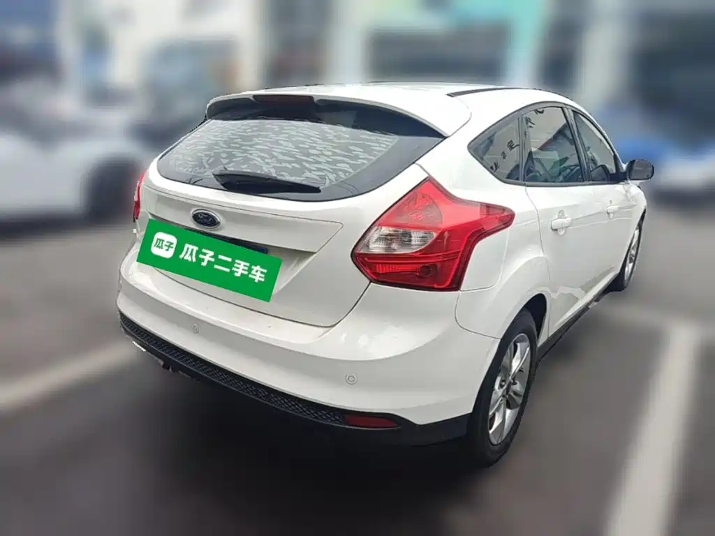 Ford Focus — миниатюра 10