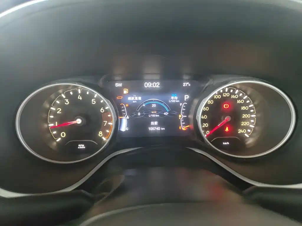 Jeep Compass — миниатюра 12