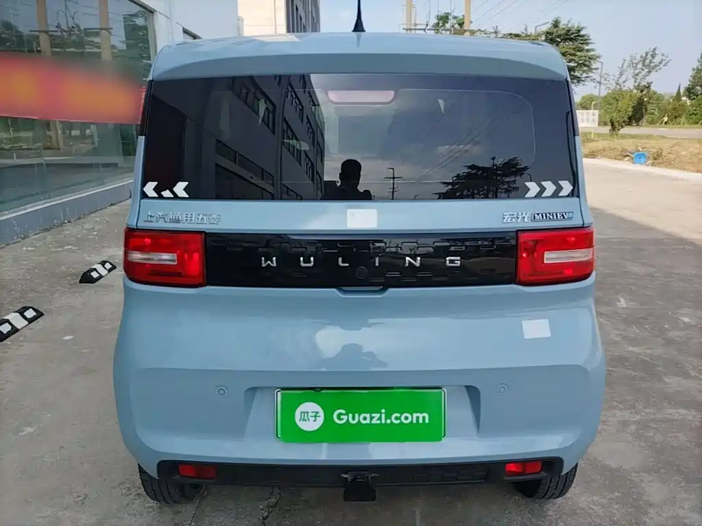Wuling MINIEV — миниатюра 6