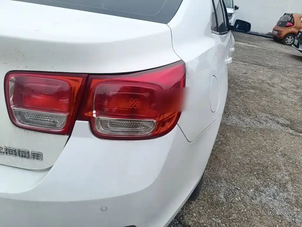 Chevrolet Malibu — миниатюра 8