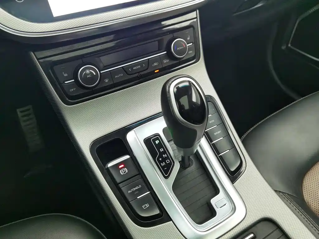 Geely Emgrand GS — миниатюра 13