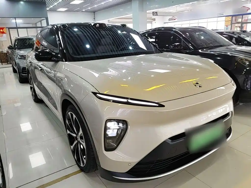 NIO ES8 — миниатюра 4