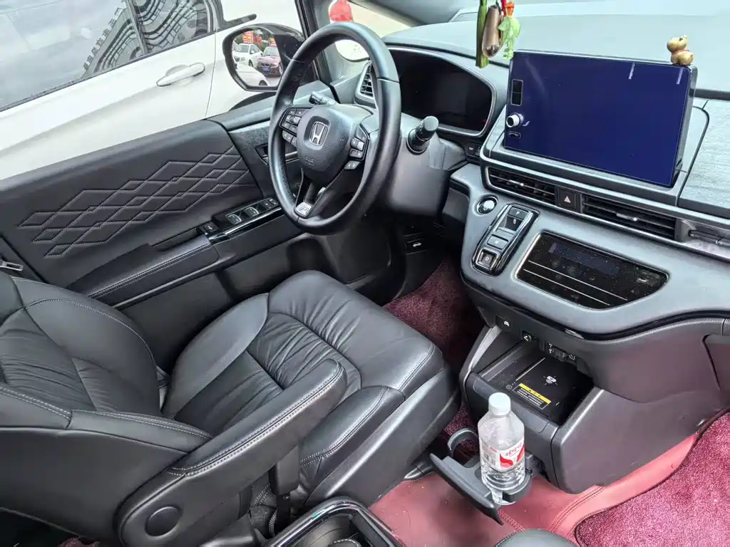 Honda Elysion — миниатюра 3