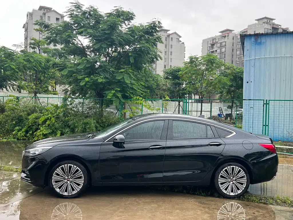 Hongqi H5 2022 1.5T DCT