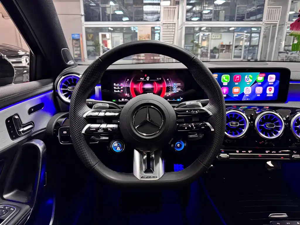 Mercedes-Benz A-Class AMG — миниатюра 13