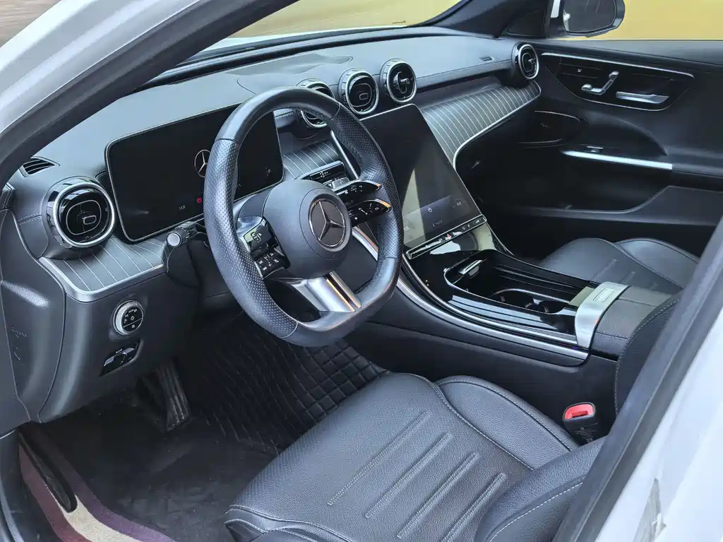 Mercedes-Benz C-Class — миниатюра 24