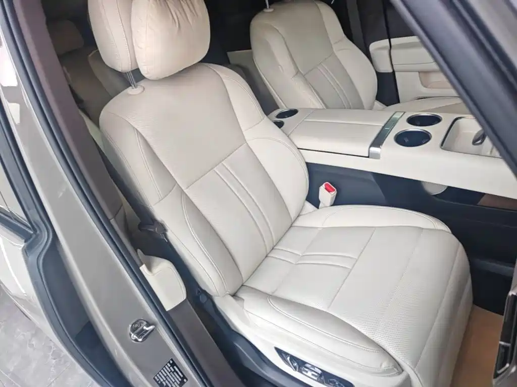 Li Auto Li MEGA — миниатюра 25