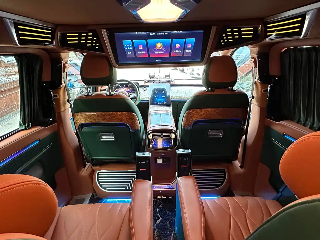 Mercedes-Benz Vito — миниатюра 23