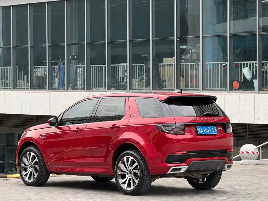 Land Rover Discovery Sport — миниатюра 9
