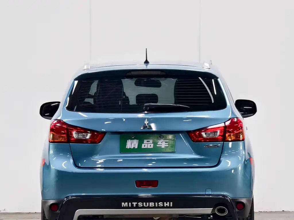 Mitsubishi ASX 2013 1.6L MT Standard