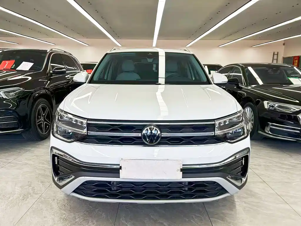 Volkswagen Tharu — миниатюра 2
