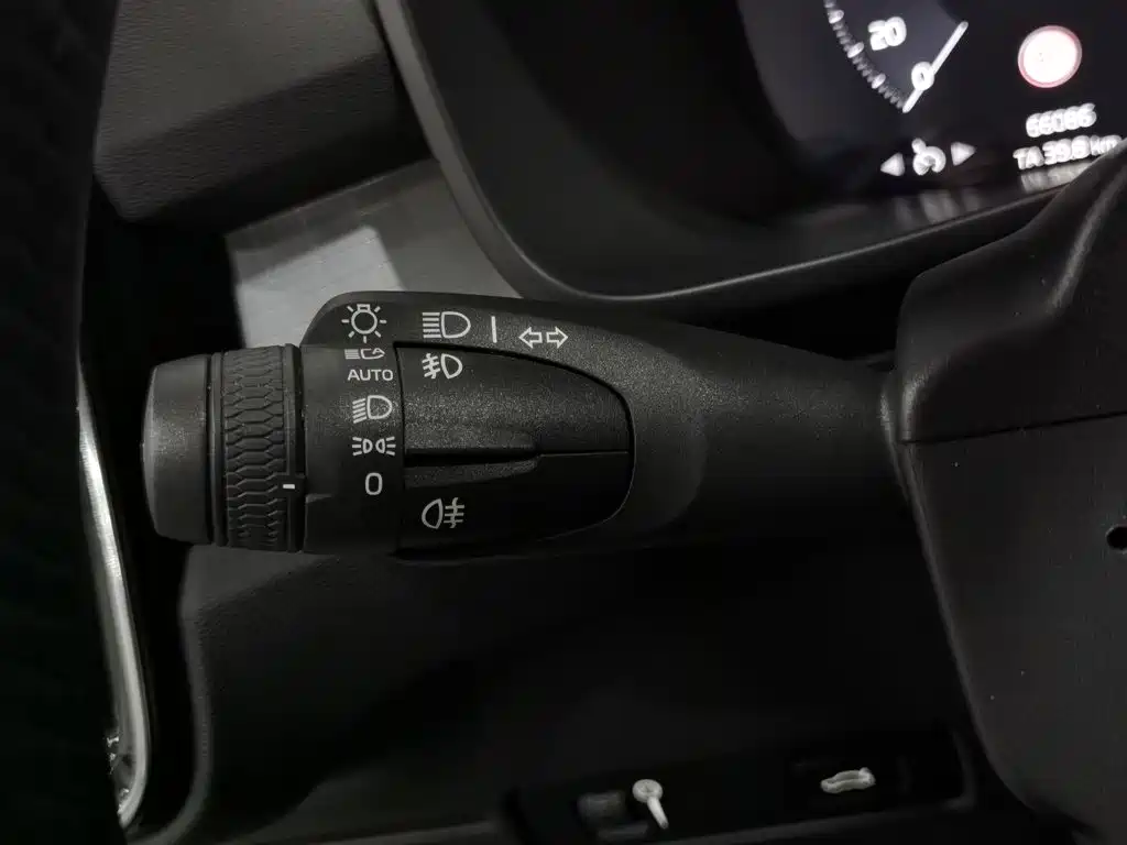 Volvo XC40 — миниатюра 21