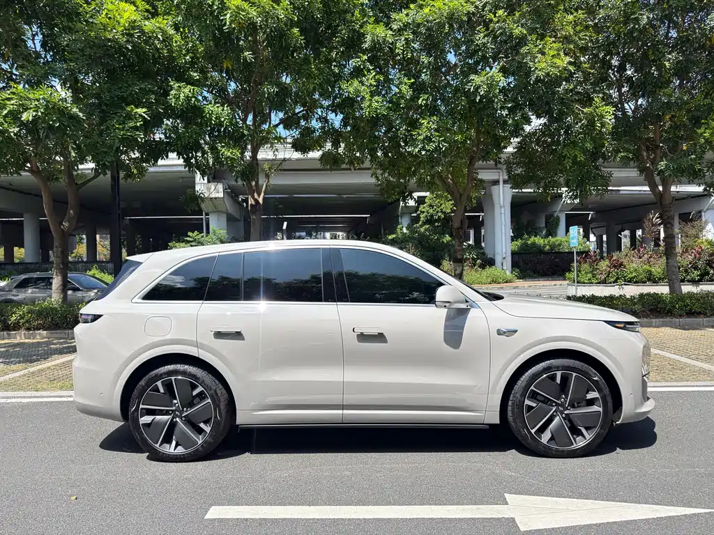 Li Auto Li L6 — миниатюра 4