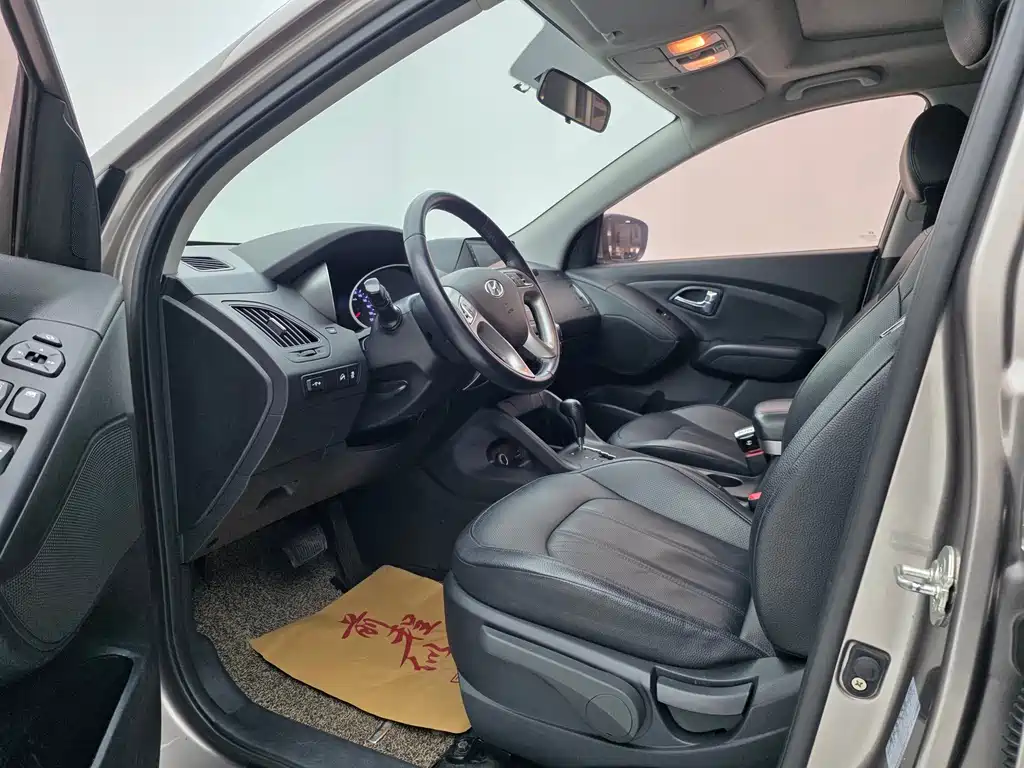 Hyundai ix35 — миниатюра 7