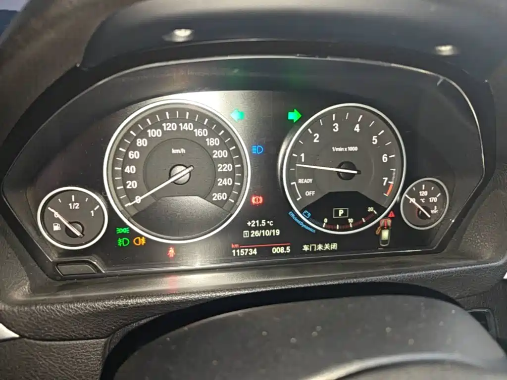 BMW 3 Series GT — миниатюра 12