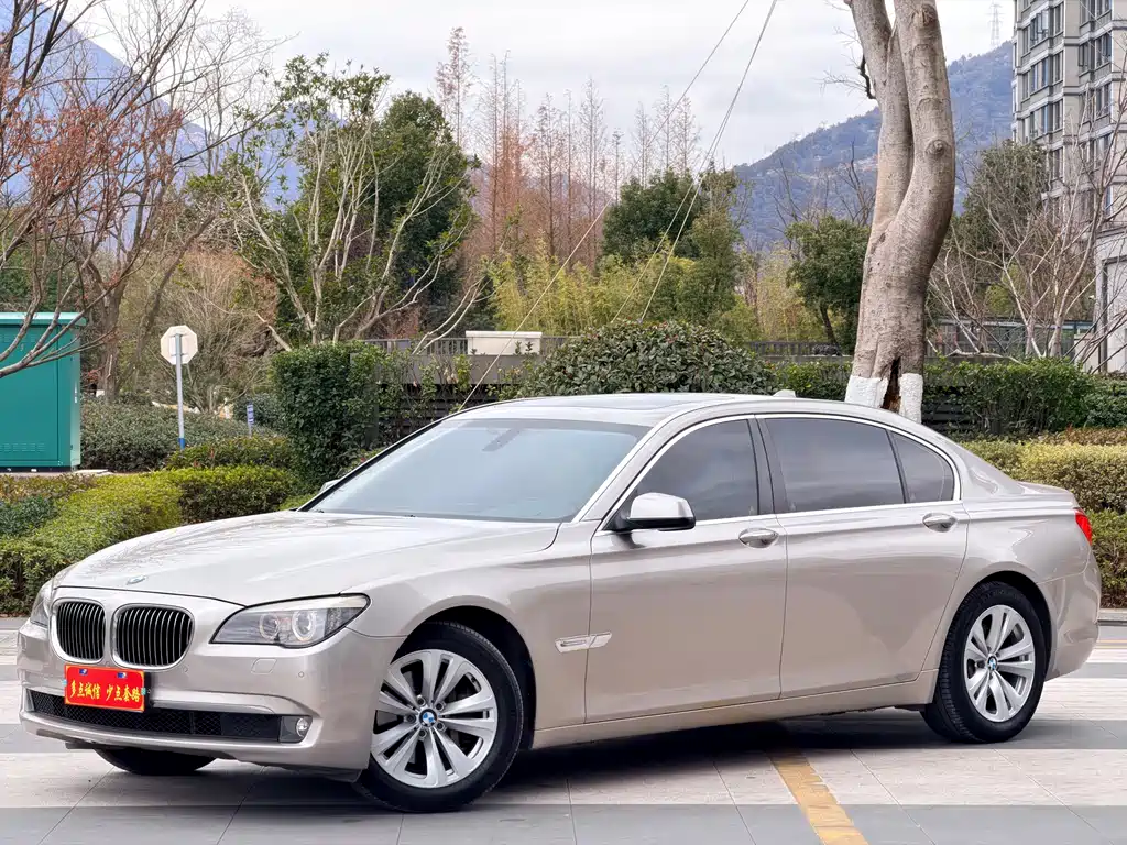 BMW 7 Series 2012