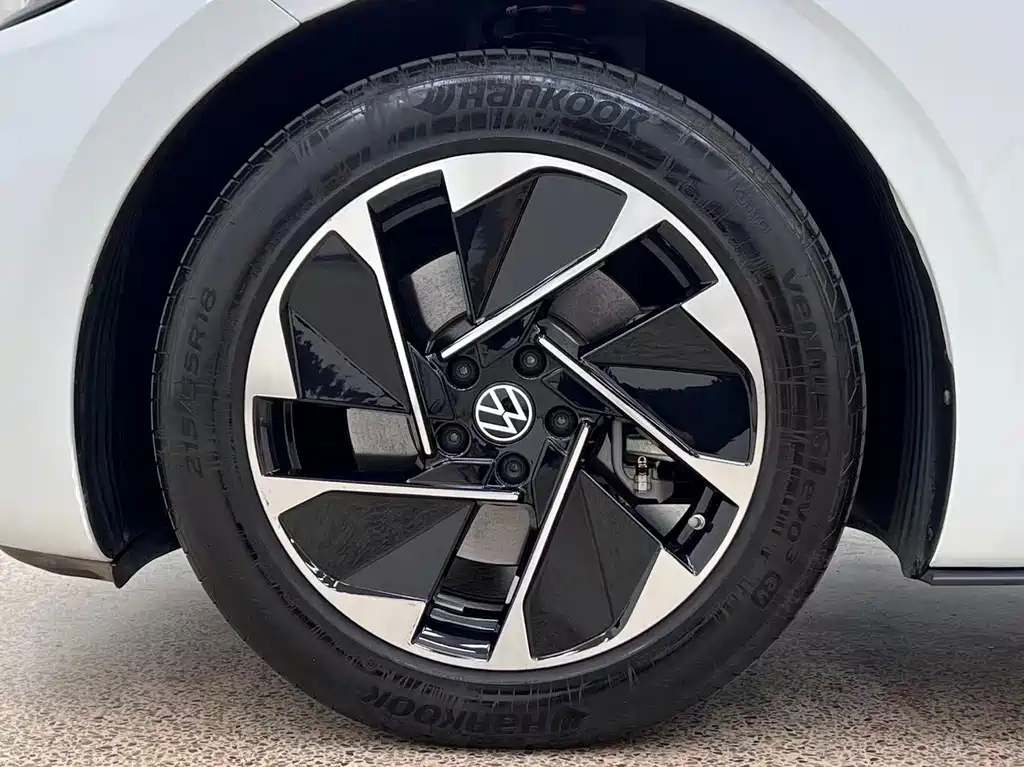 Volkswagen ID.3 — миниатюра 15