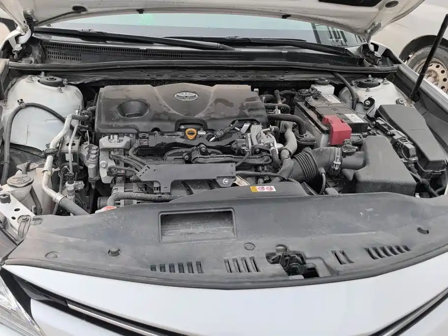 Toyota Camry — миниатюра 10