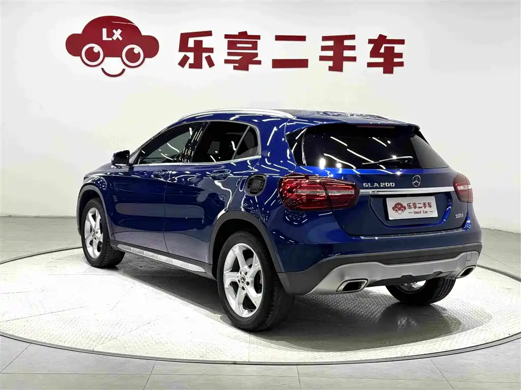 Mercedes-Benz GLA — миниатюра 3