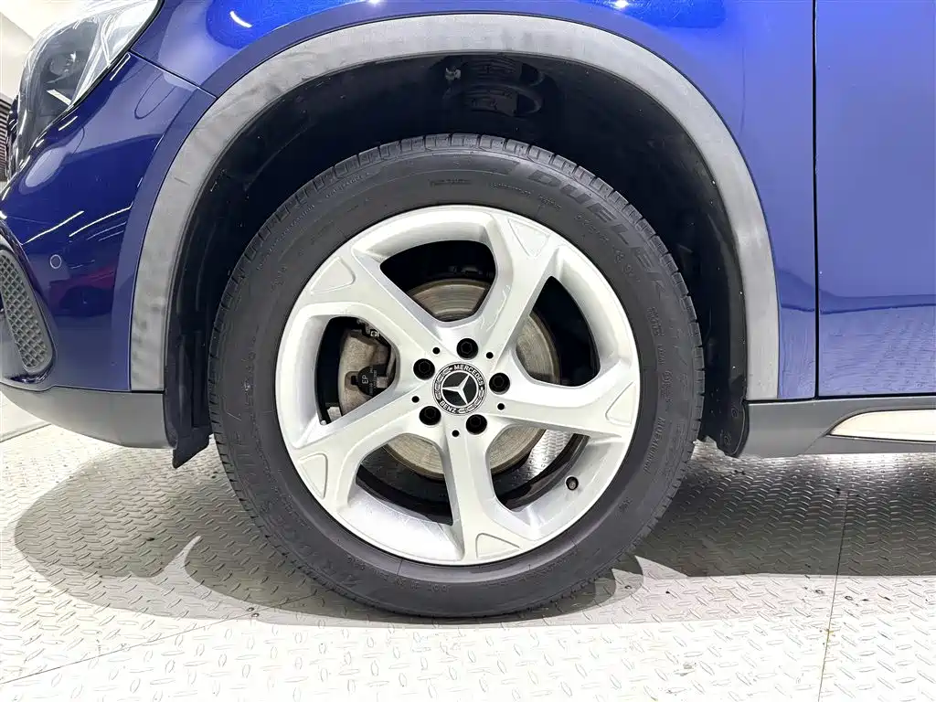 Mercedes-Benz GLA — миниатюра 9