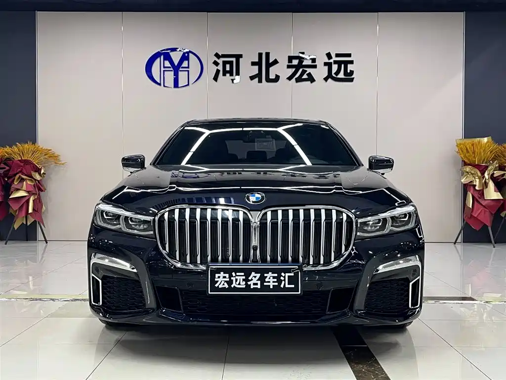 BMW 7 SERIES