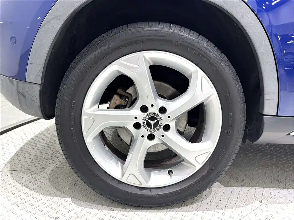 Mercedes-Benz GLA — миниатюра 10