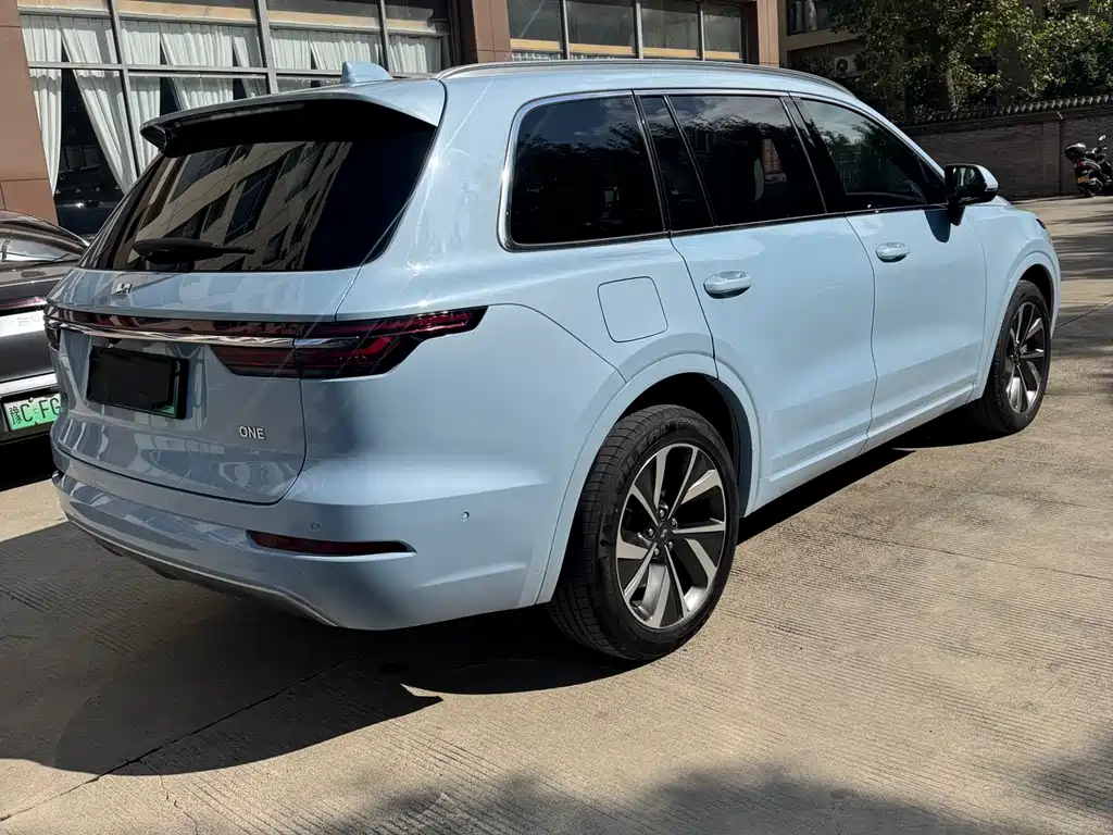 Li Auto Li ONE — миниатюра 9