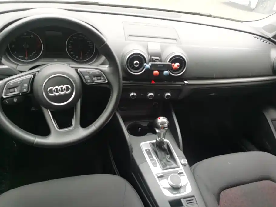 Audi A3 — миниатюра 12